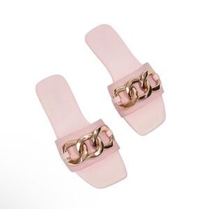 NWOT pink sandals 😍